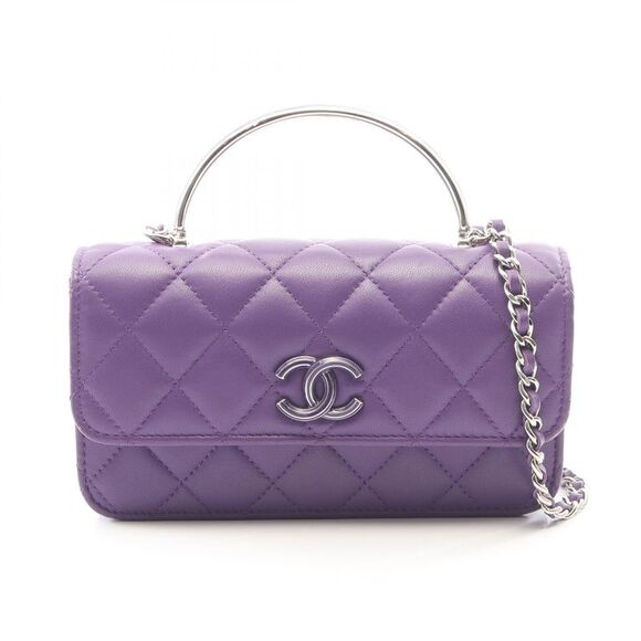 CHANEL Handbags - CHANEL Matelasse Lambskin 2way shoulder bag